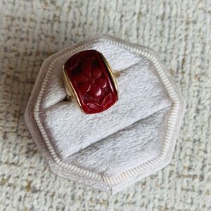 Vintage Sarah Coventry Floral Ambrosia Ring